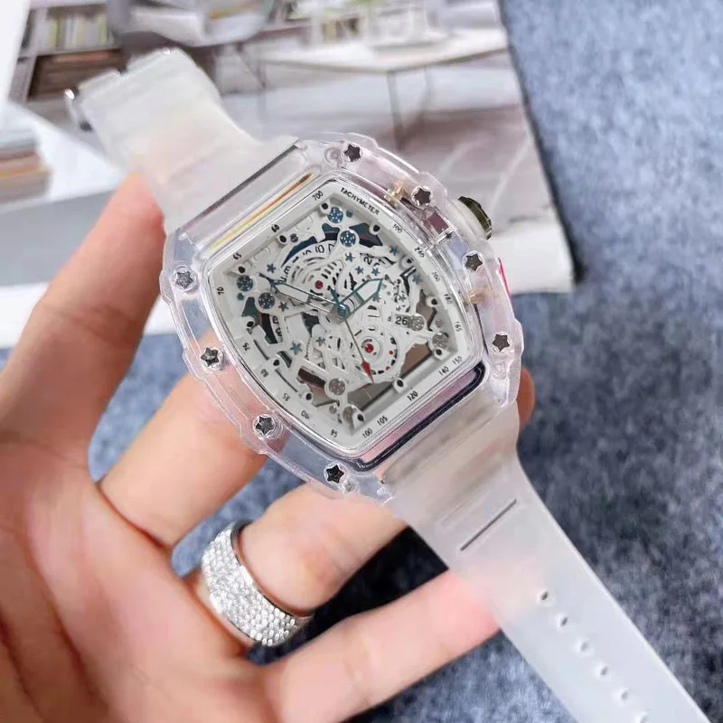 Tonneau, reloj de cuarzo a la  - Luxury Watch Rubber Strap reseña y precio