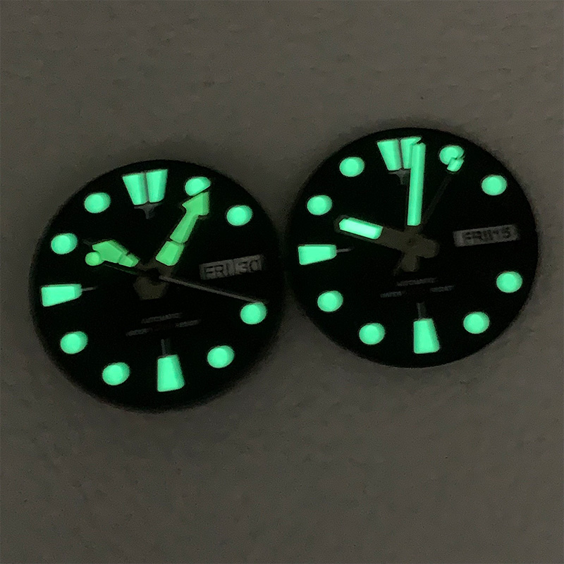 Esfera de reloj luminosa verde - Luxury Watch Cleaning Kit reseña y precio