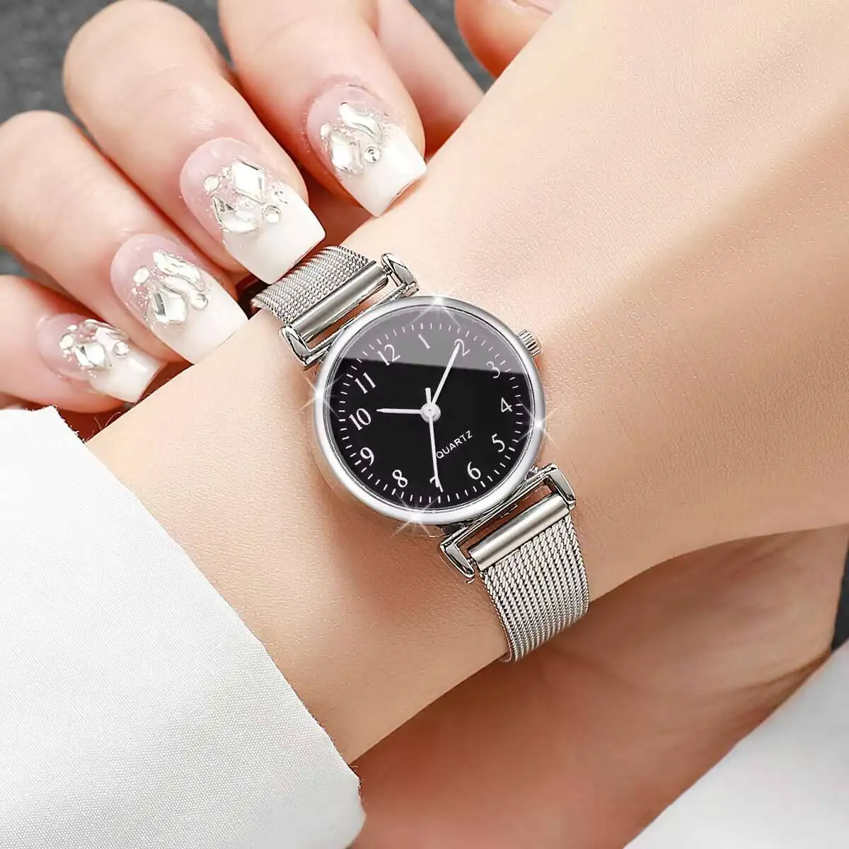 1/2 relojes de moda para mujer - Luxury Watch With Rubber Strap reseña y precio