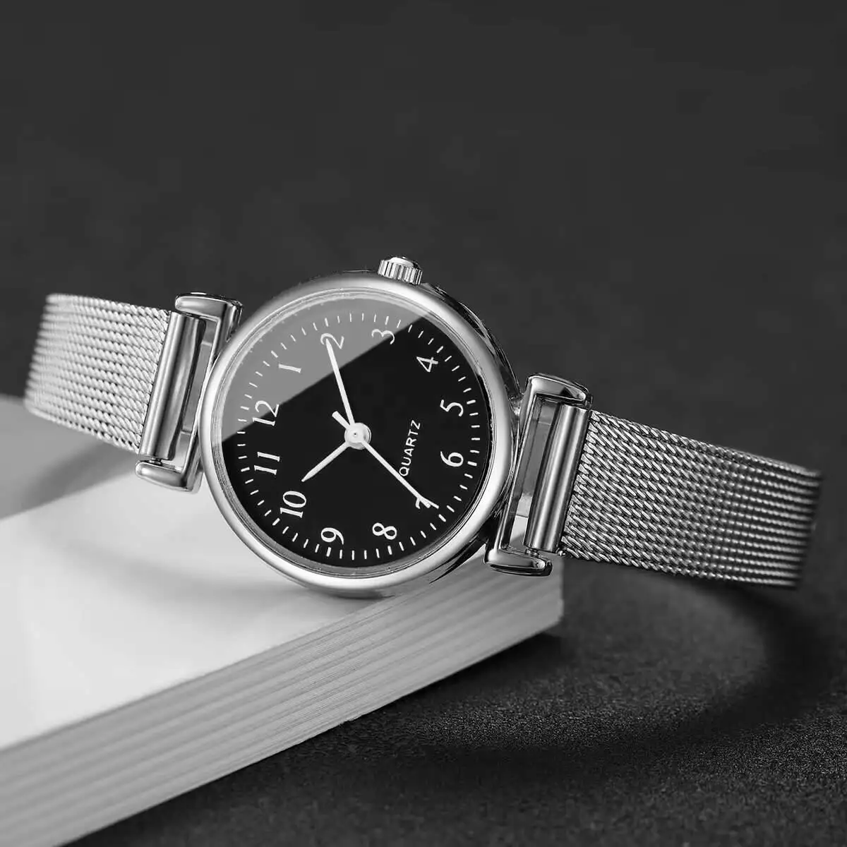 1/2 relojes de moda para mujer - Luxury Watch With Rubber Strap reseña y precio